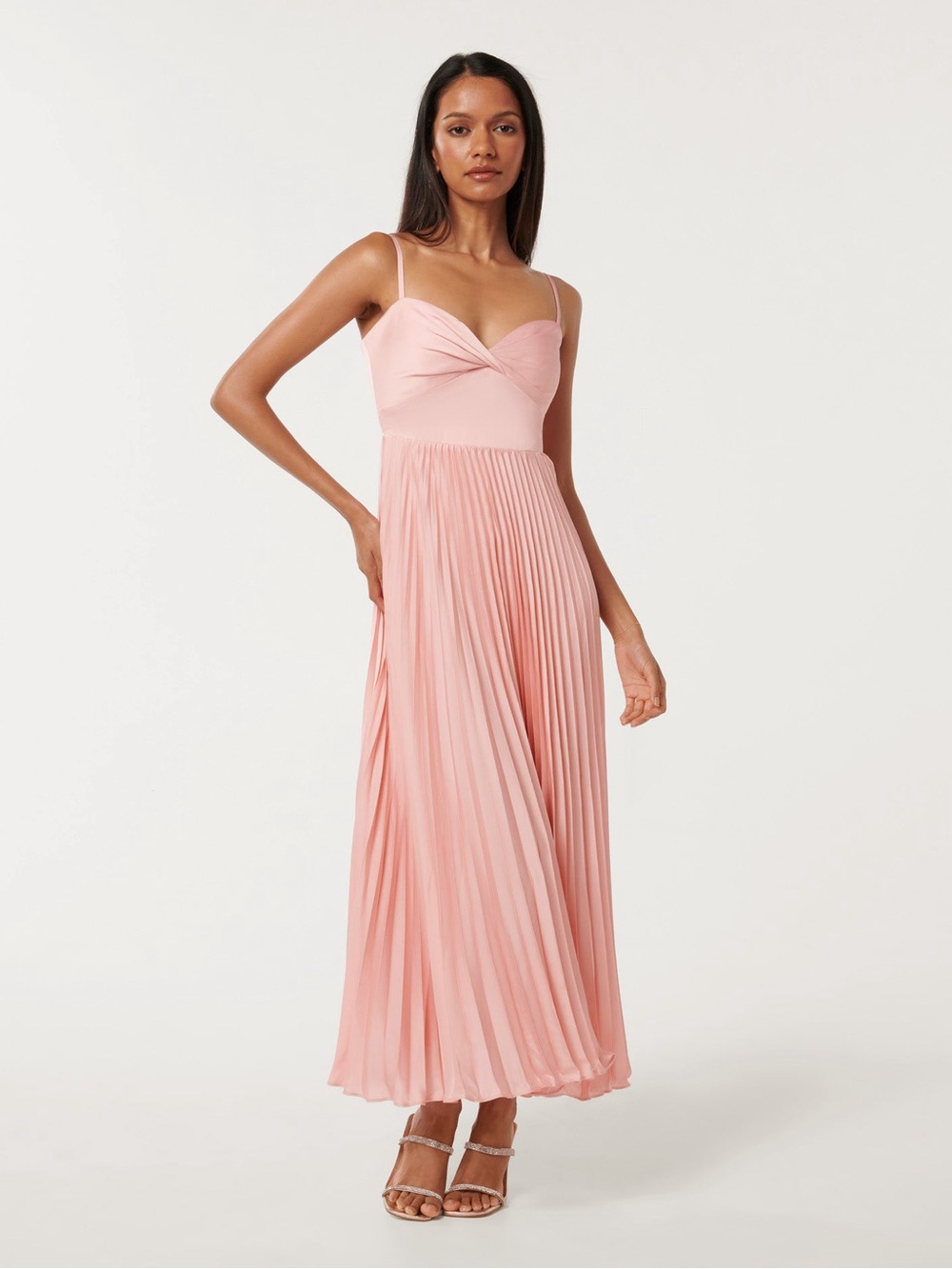 Ever New Chloe Petite Pleated Midi Dress